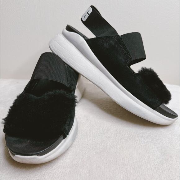 UGG Silverlake Sandals Sheepskin Black Logo Chunky Platform 7.5 - Picture 1 of 11